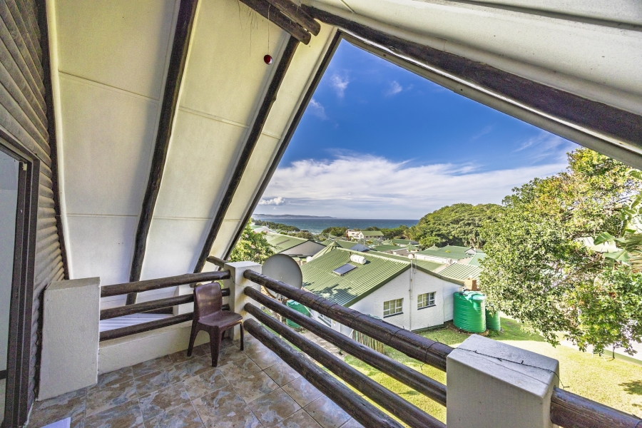 4 Bedroom Property for Sale in Cintsa West Eastern Cape